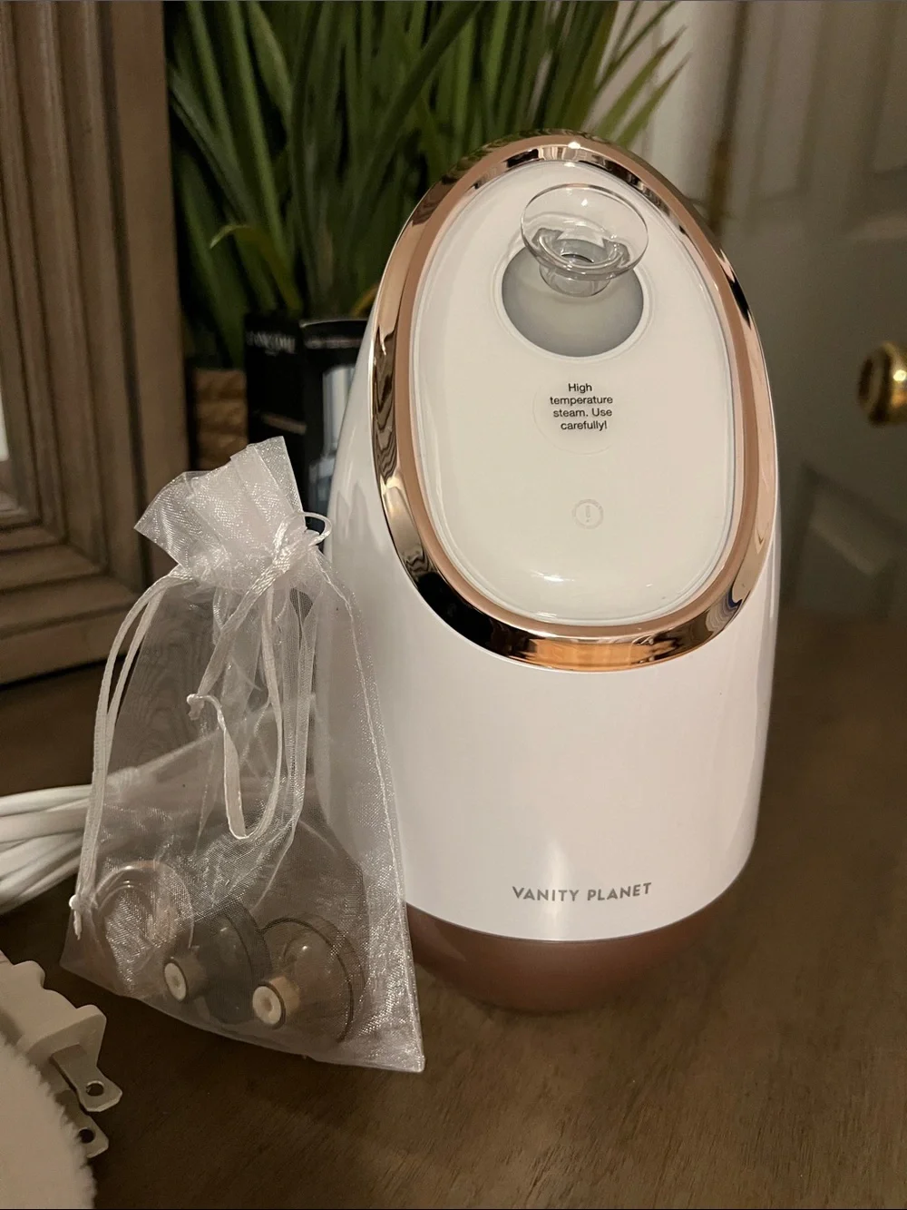 Vanity Planet Rose Gold & White Facial Steamer - Hydrating Home Spa - Picture 5 of 6